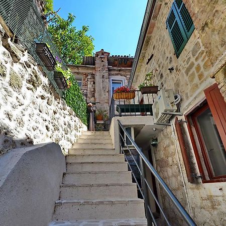 Apartments Historic Stone House Kotor Cameră foto